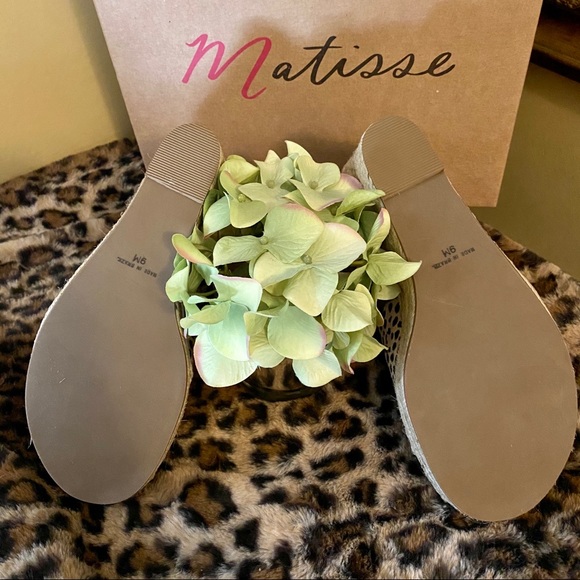 Matisse tan leather & calf hair leopard wedge sandals  Size:9 - Picture 6 of 8